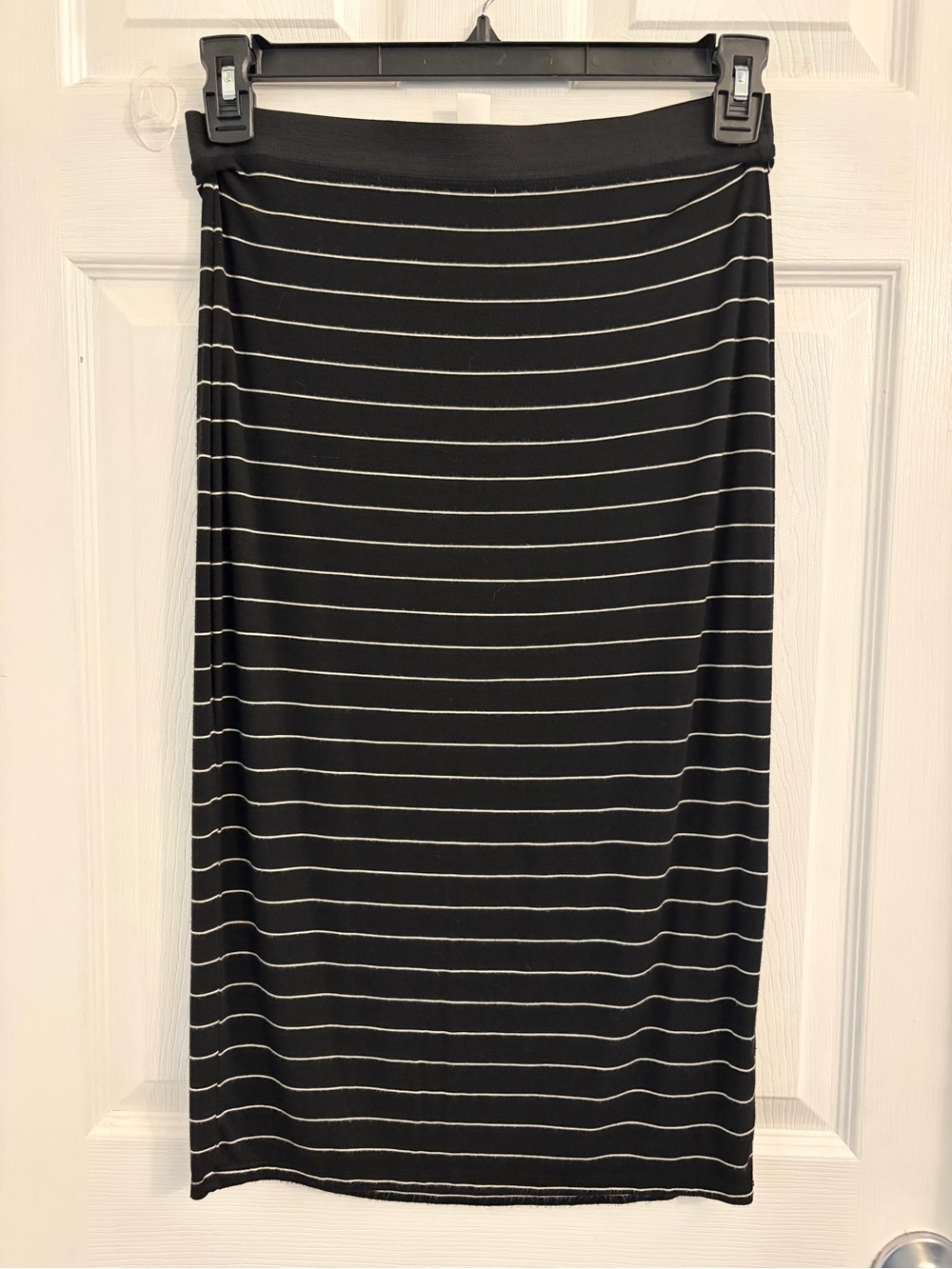 Old Navy Black Pencil Skirt with White Stripes. Size medium $10